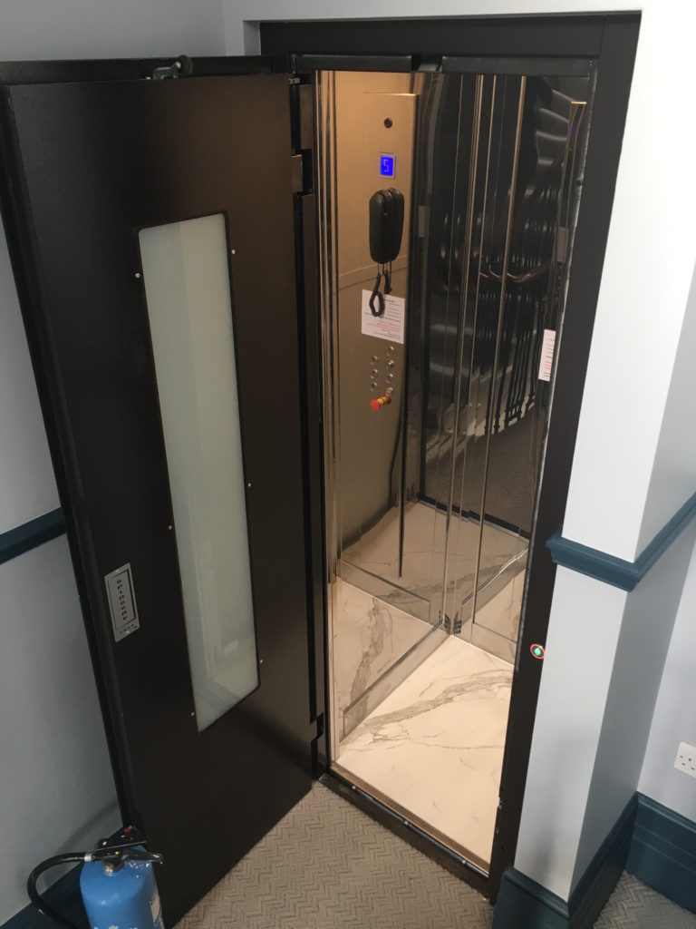 Small Passenger Lift with Marble Floor